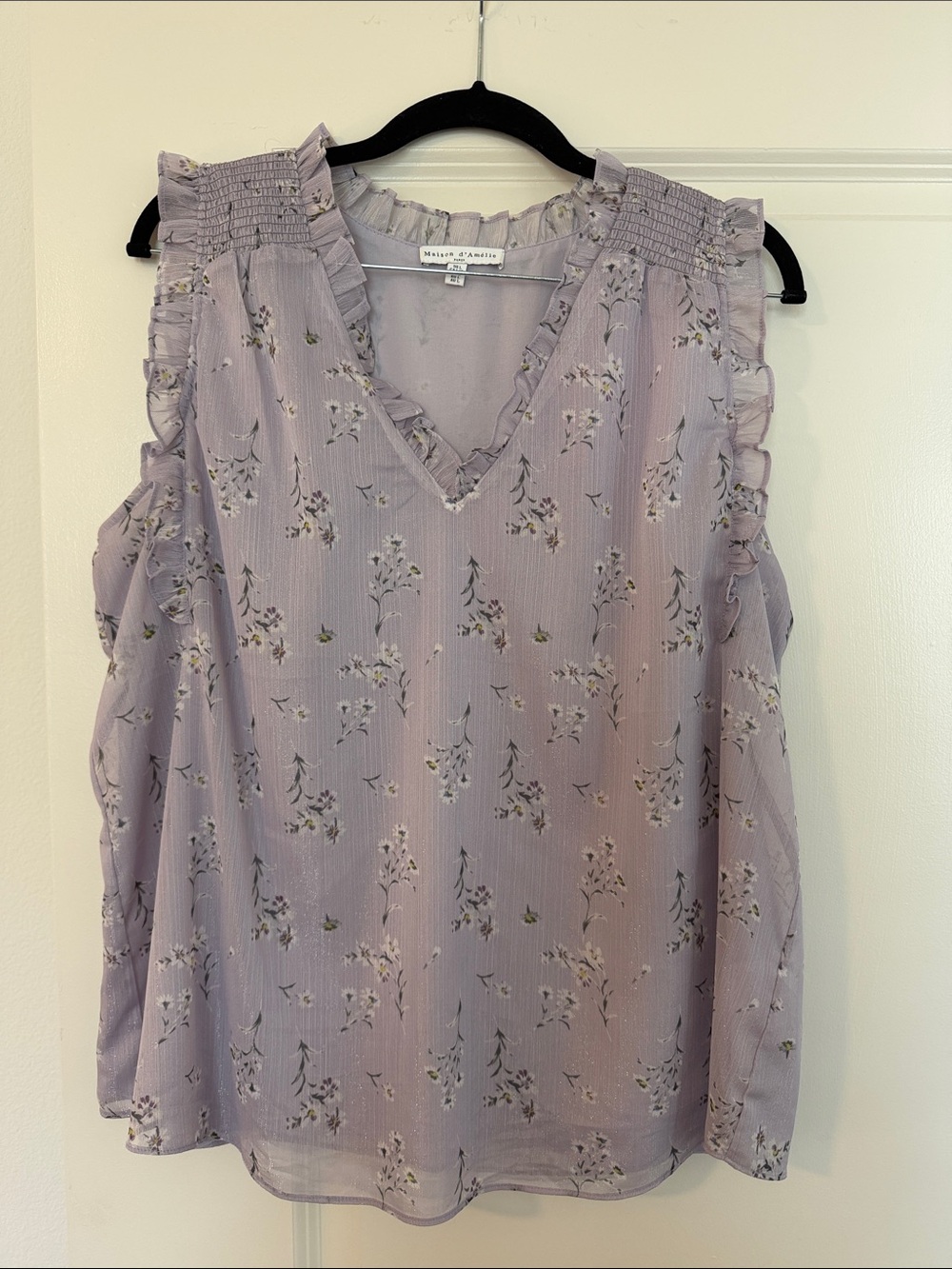 Smocked Shoulder Lavender Floral V-Neck